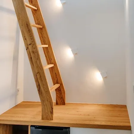 Pensión Village Turmzimmer 3*